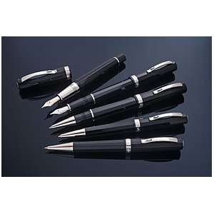   Pen   Black/High Tech Trim, Fine Nib O02A004502 80