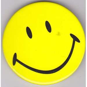  Smiley Face Button Pin 