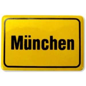  Munchen City Sign Magnet: Kitchen & Dining