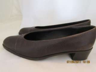 Womens Amalfi Italy Brown Leather Pumps Shoes Sz 9 EUC  
