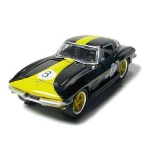  Corvette Coupe Race Trim 1:64 GreenLight Corvette Collection: Toys