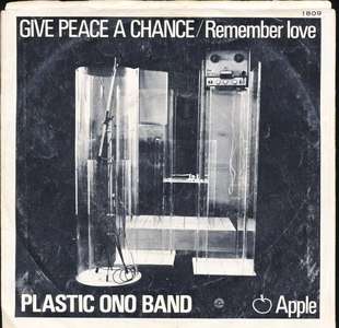 John Lennon BEATLES Plastic Ono Band Give Peace A Chance Canada 45 W 