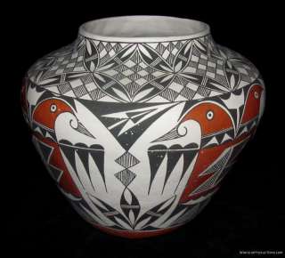  American Indian Art Pueblo Vase Pottery LARGE Pot by VALLO RayLC