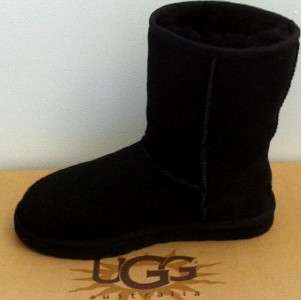   Australia Classic Short boots US7 EU38 UK5.5 Suede $150 Black  