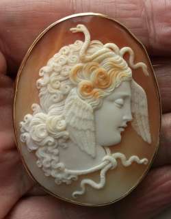 OUSTANDING MUSEUM QUALITY VICTORIAN CAMEO BROOCH OF MEDUSA 1870 