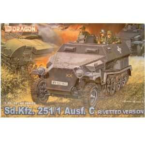  1/35 Sd.Kfz. 251/1 Ausf.C Toys & Games