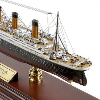 RMS TITANIC WOOD MODEL SHIP 1/700 SCALE PERFECT GIFT FOR ALL YOUR 