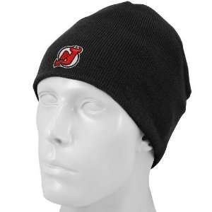  Reebok New Jersey Devils Black Scully Knit Beanie: Sports 