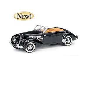  1937 Cord 812 Phaeton Convertible   Limited Edition 