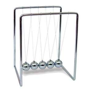  Newtons Cradle   4.25 inch: Toys & Games