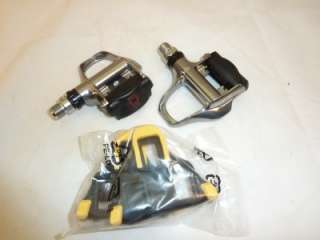 Shimano 105 PD 5700 SPD SL Silver Pedals w/ cleats NEW  