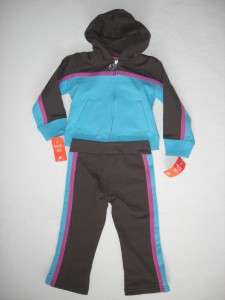 Nike Boys / Girls Full Tracksuits Ages 1 7 BNWTs  