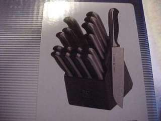 NEW UNUSED SET OF JA HENCKELS EVEREDGE PLUS 17 PCE KNIFE SET AND 