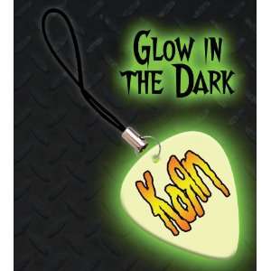  Korn Premium Glow Guitar Pick Mobile Phone Charm: Musical 