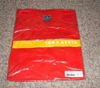 Iowa State Univerisy ISU Cyclones NCAA Red TShirt NWT M  