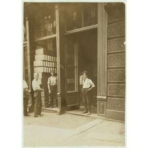  Cincinnati,OH,Paper Box factory,Ohio,1908,Child labor 