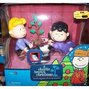   Charlie Brown Christmas Peanuts Lucy & Schroeder