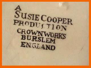 c1932 RARE Version SUSIE COOPER PRODUCTIONS crownworks MUSTACHE CUP 