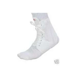    MUELLER #218 WHITE LACE UP ANKLE BRACE SIZE XSMALL 