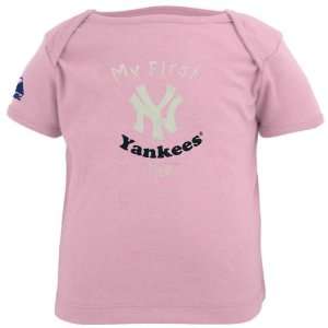  N.Y. Yankee T Shirts  Majestic New York Yankees Infant 