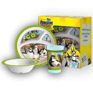  Penguins of Madagascar Its Go Time Childs 3 Piece Dish 