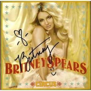    AUTOGRAPHED BRITNEY SPEARS CIRCUS CD + COA 