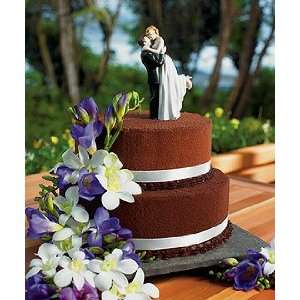  Romantic Wedding Cake Topper   True Romance Couple