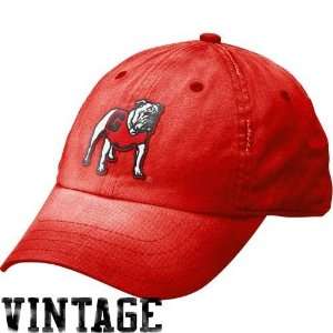 Nike Georgia Bulldogs Ladies Red Vault Vintage Adjustable Hat:  