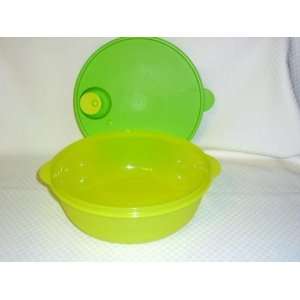   Crystalwave 3 Qt Container   Margarita Green