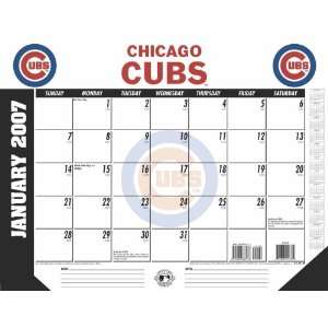  Chicago Cubs 2007 Office Desk Calendar: Sports & Outdoors