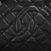 CHANEL Caviar Quilted Bowler Tote Bag Purse Black CC  