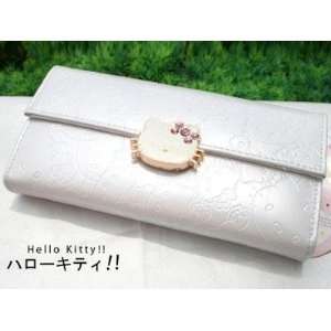  Hello Kitty Wallet in Pearl White: Everything Else