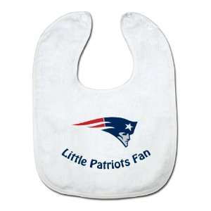 NFL New England Patriots White Snap Bib with Team Logo 