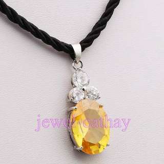 Yellow Faceted Crystal rhinestone Pendant bead Necklace  