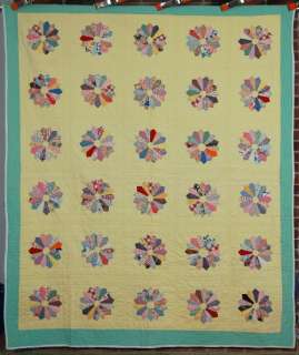 30s Dresden Plate Antique Quilt ~CHEERY YELLOW!  