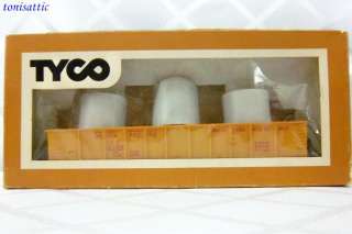 Lot of 13 Vintage HO Scale Train Cars Lionel~Tyco~Some Scarce Pieces 