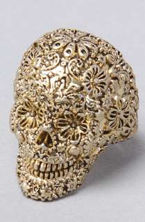Disney Couture Jewelry The Pirates Glamour Skull Ring in Gold 