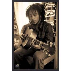 Bob Marley Poster und Holz Rahmen   Sepia, Gitarre (91 x 61cm)  