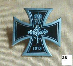 Eisernes Kreuz 1813 EK FW Eiche Military BW Pin Button  