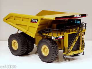 Caterpillar 797B Dump Truck   1/50   NZG #519   MIB  