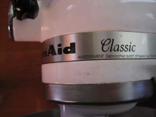   classic white 250 watt stand mixer w/3 attachments 050946828596  