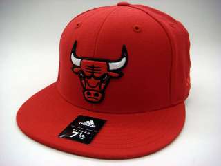   Bulls Team Logo Red White Adidas Fitted Cap NEW Throwback  
