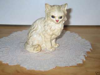 LEFTON CHINAWHITE CAT FIGURINE  