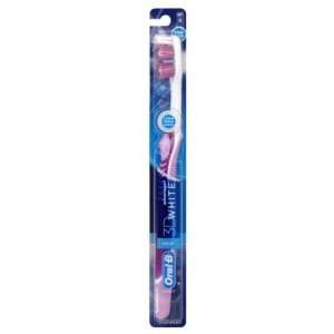 Oral B Advantage 3D White Vivid Toothbrush, Soft 35 