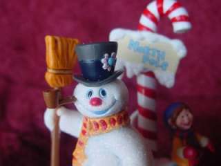 MUSICAL FROSTY THE SNOWMAN Christmas Ornament Plays classic SONG 