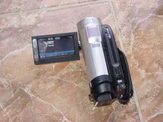Sony Handycam DCR DVD610 Hybrid Mini DVD Camcorder   Silver (US region 