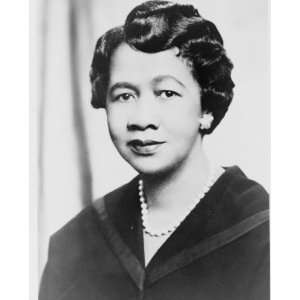  1966 photo Dorothy Height, head and shoulders portrait 