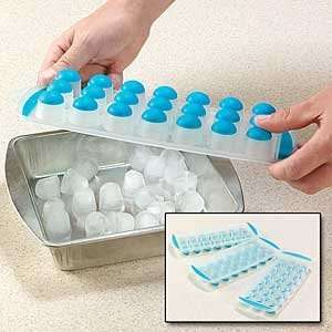 Chef Craft 21552 3 Piece Ice Cube Tray Round Push Out, Colors may vary 