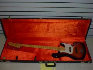 1990s Fender American Deluxe Jazz Bass j bass electric bass guitar 