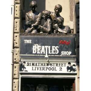 Statues of the Beatles, the Cavern Quarter, Liverpool, England, United 